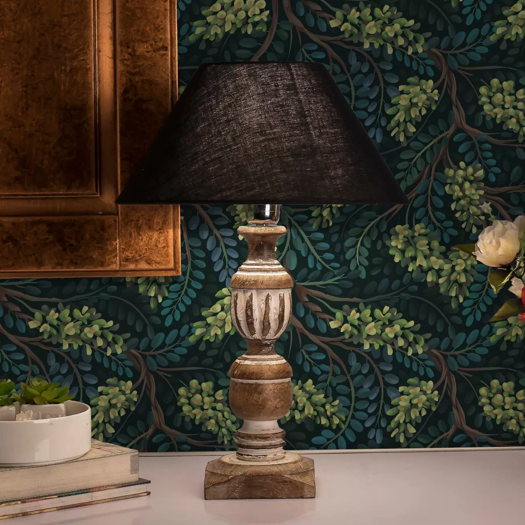 τοιχογραφίες Κλαδιά με πρασινωπές ταξιανθίες σε σκούρο φόντο a00786