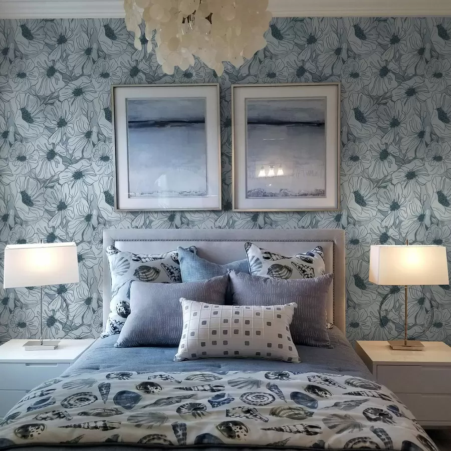 τοιχογραφίες Γραμμικά λουλούδια σε μια δροσερή γκρι-μπλε παλέτα a00636v2