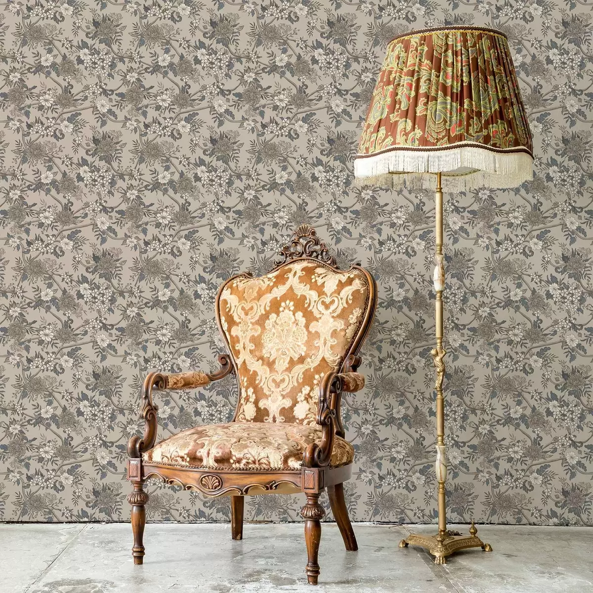 Ταπετσαρία Μεγάλα λουλούδια με μοτίβα φύλλων σε ζεστό μπεζ φόντο a00649