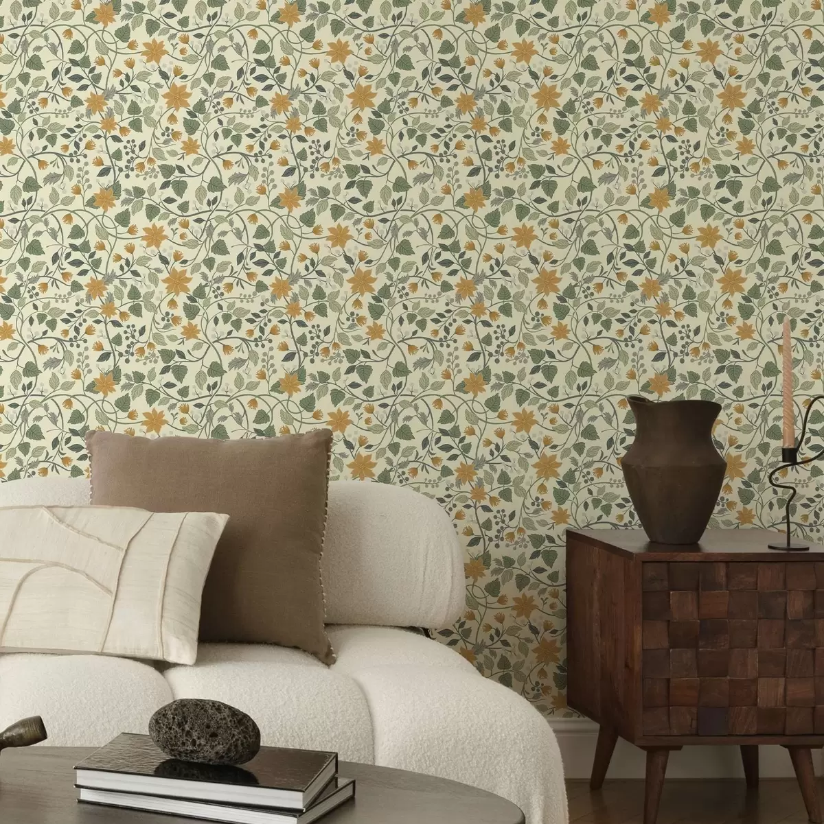 Ταπετσαρία Αναρριχώμενα κλαδιά με κίτρινα λουλούδια και μούρα a00750