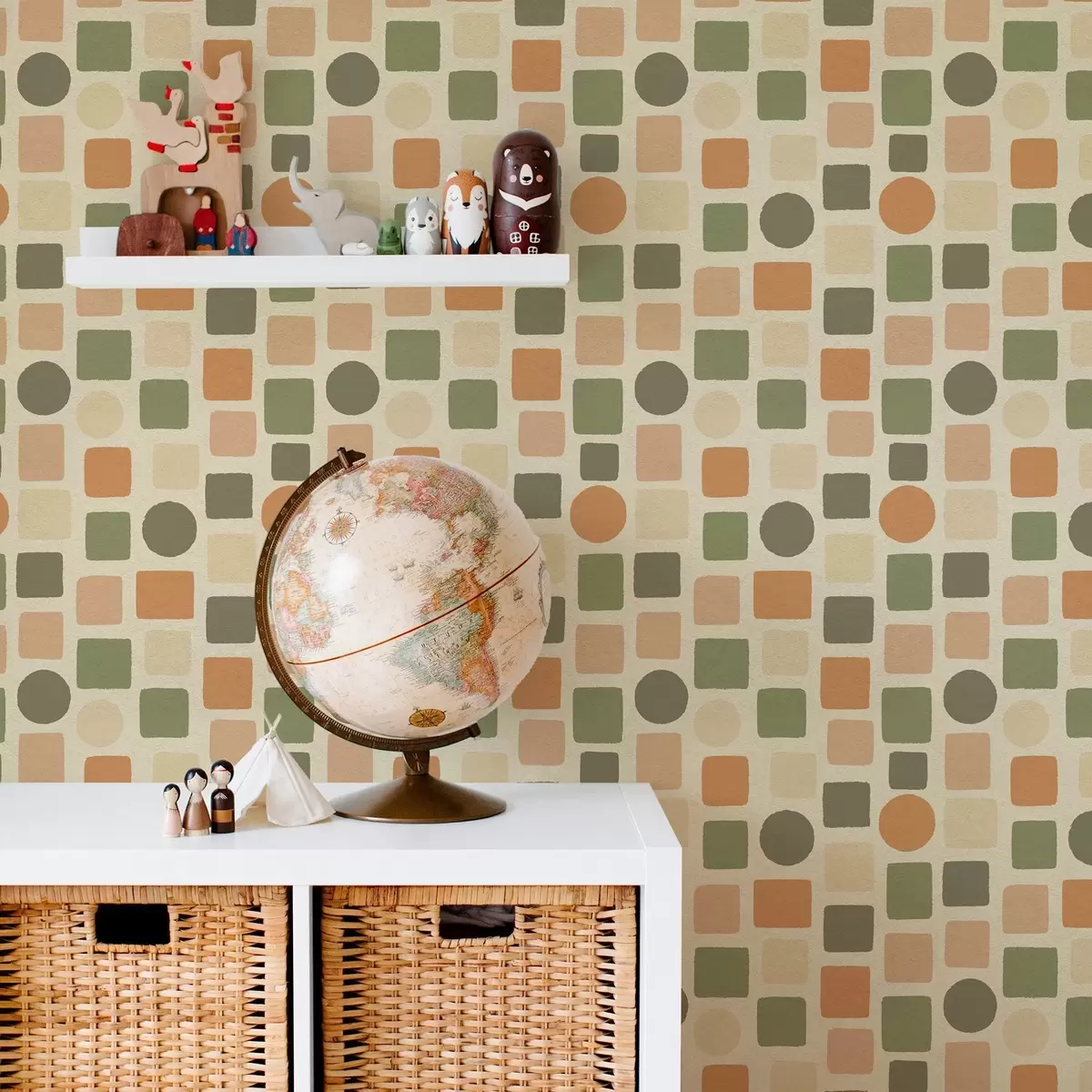 Ταπετσαρία Γεωμετρικό μοτίβο από τετράγωνα και κύκλους σε ζεστούς τόνους a00759