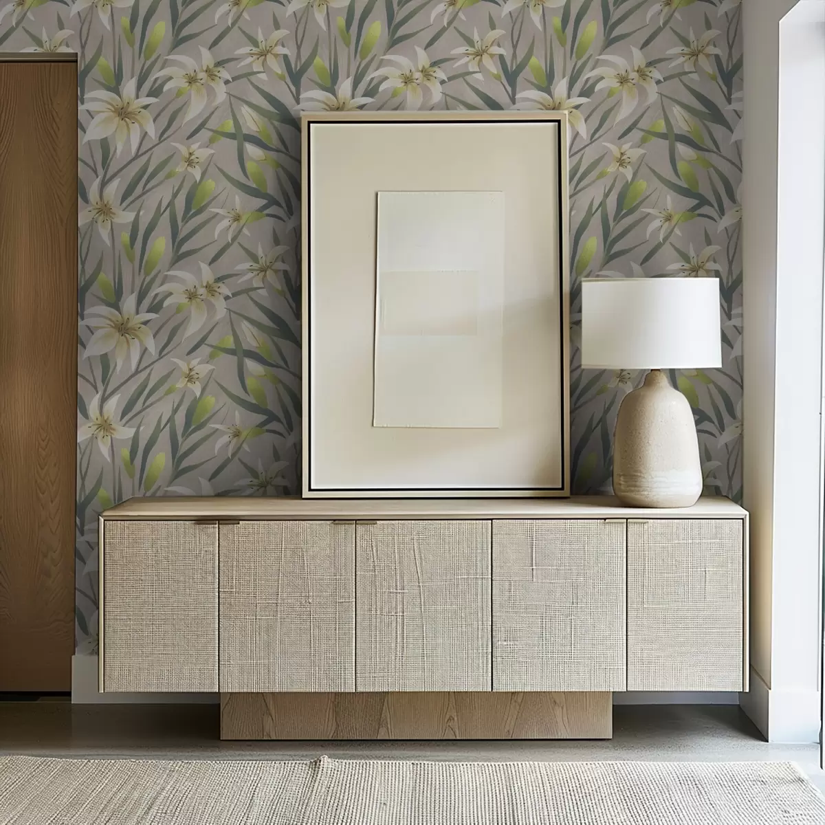 Ταπετσαρία Κρεμ κρίνους με φύλλα σε γκρι-μπεζ φόντο a00837