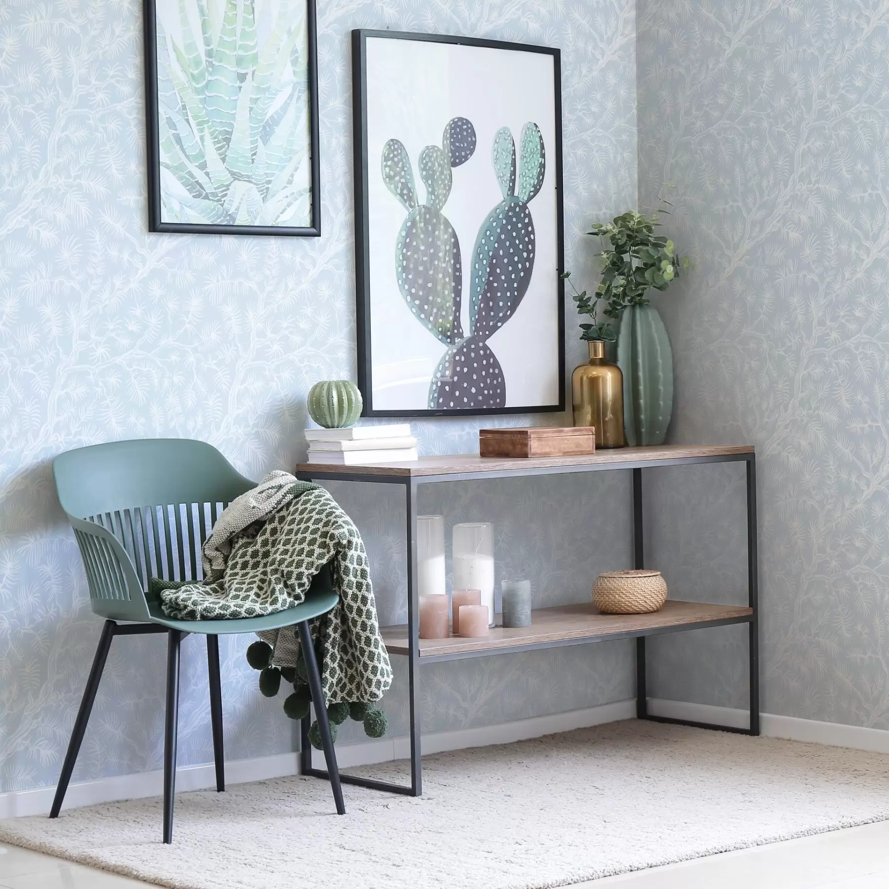 τοιχογραφίες Κλαδιά πεύκου σε ανοιχτούς τόνους σε μπλε φόντο a00838