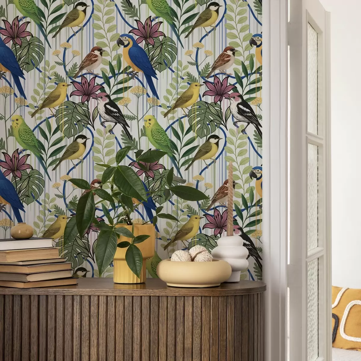 Ταπετσαρία Φωτεινά εξωτικά πουλιά ανάμεσα σε τροπική βλάστηση a00887