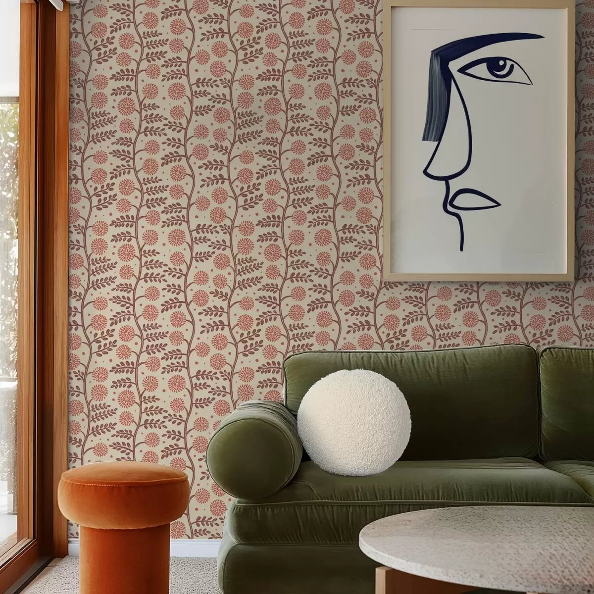 Ταπετσαρία Τερακότα στελέχη με κοραλλένια αφράτα λουλούδια σε κρεμ φόντο a00997v1