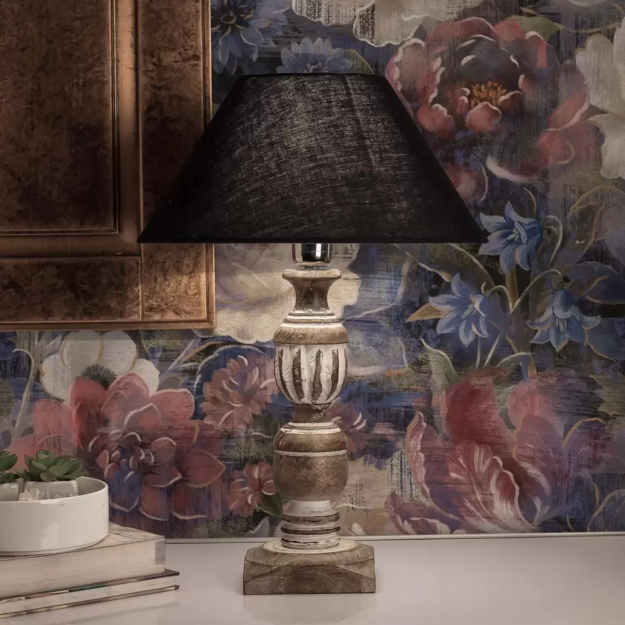 τοιχογραφίες Ζωγραφικό μπουκέτο με μεγάλα λουλούδια σε βαθύ ινδικο φόντο a01021