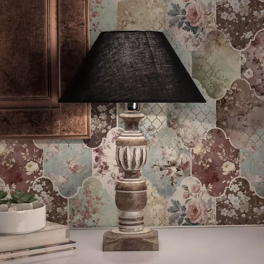 τοιχογραφίες Πάτσγουορκ από λουλουδάτα πάνελ και φθαρμένα πλακάκια με μοτίβα a01038