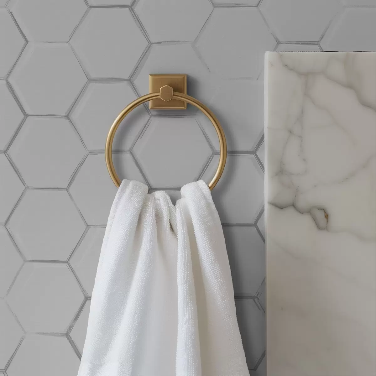 Ταπετσαρία Λευκά τρισδιάστατα εξάγωνα σε ομαλό φόντο a01059