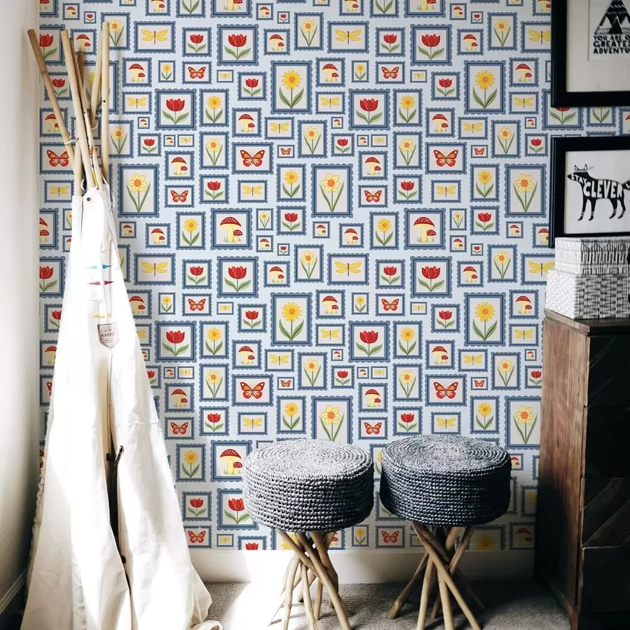 τοιχογραφίες Εικονογραφήσεις σε κορνίζα με μπλε φόντο a01176